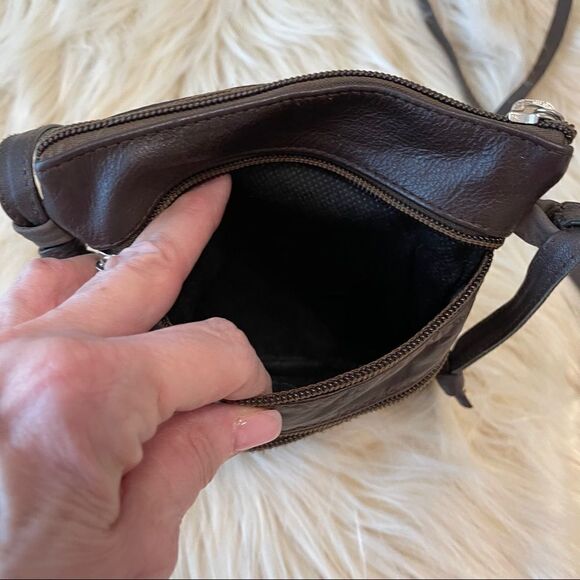 Handmade Argentinian‎ Leather Crossbody Bag, Brown - Picture 6 of 10